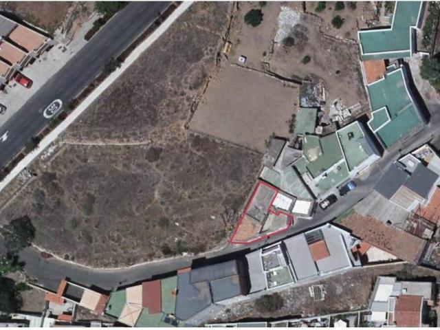 CASA A REFORMAR EN ARAFO