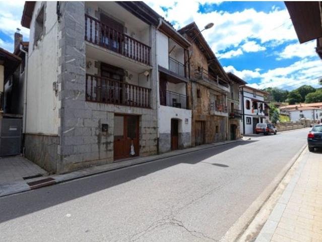 CASA A REFORMAR EN TRUCIOS