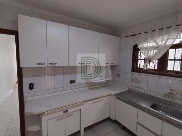 Casa à venda 3 dormitórios, 3 vagas de garagem Vila Sônia