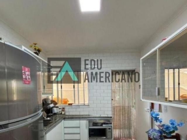 CASA A VENDA 3 DORMITÓRIOS, BAIRRO NOBRE EM ATIBAIA