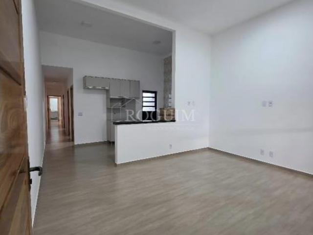 Casa à venda, 3 Drmts suíte Jardim Satélite 105m² área construída SJC
