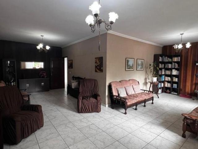 Casa à venda 3 quartos no Jardim Santa Genebra em Campinas