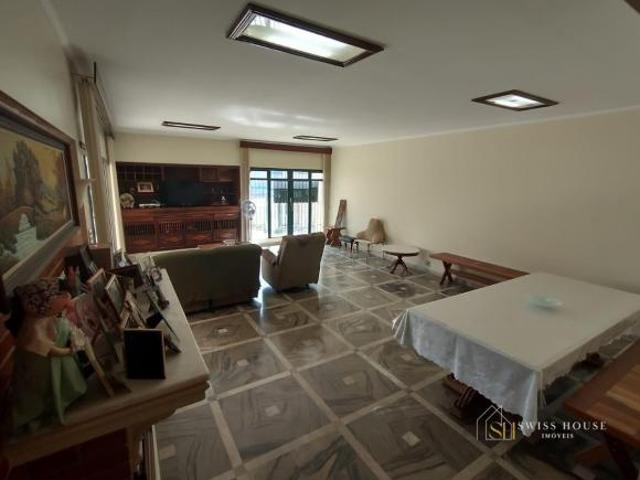 Casa à venda 3 quartos no Taquaral em Campinas