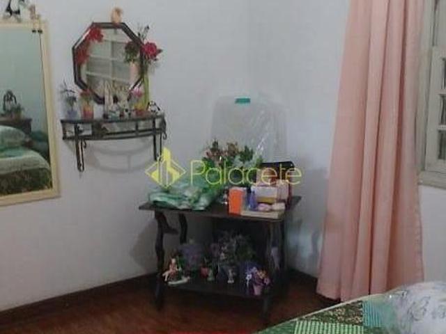Casa à venda 3 Quartos, 1 Suite, 140M², Parque São Domingos, Pindamonhangaba SP