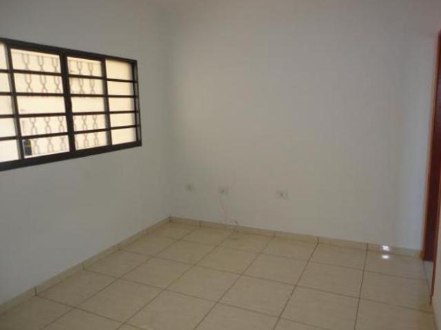 Casa à venda, 3 quartos, 1 suíte, 2 vagas, Jardim São Carlos Rio das Pedras/SP