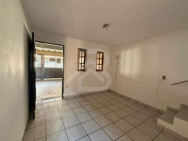Casa à venda, 3 quartos, 1 suíte, 2 vagas, Jardim Rodolfo Pirani São Paulo/SP