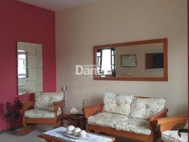 Casa à venda, 3 quartos, 1 suíte, 2 vagas, Loteamento Residencial Vargas Tremembé/SP