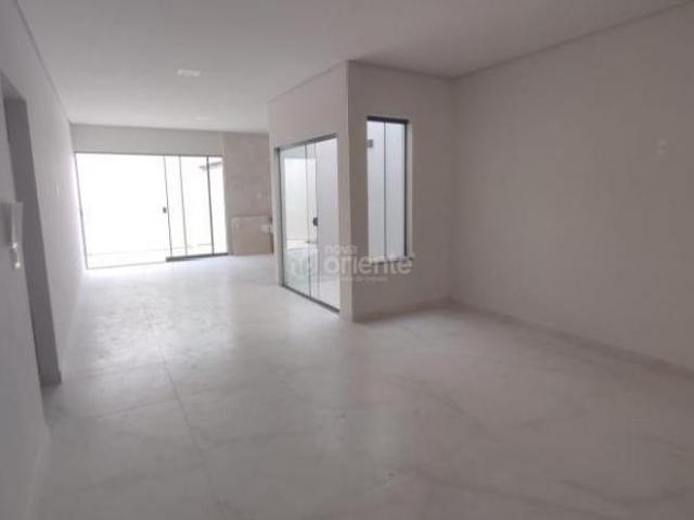 Casa à venda, 3 quartos, 1 suíte, 2 vagas, Monte Verde Nova Serrana/MG