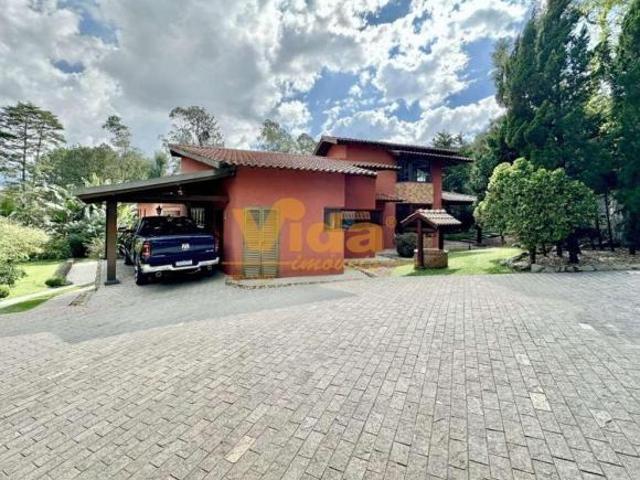 Casa á venda 03 quartos em Vila Vianna Cotia