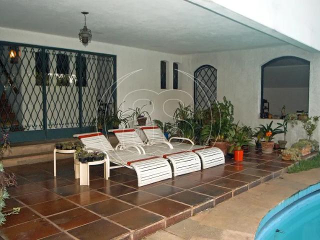 Casa a venda 04 suítes alto padrão no alto da boa vista