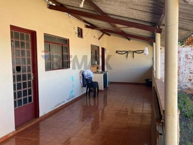 Casa à Venda 1 dormitório no Jardim Aeroporto I em Franca