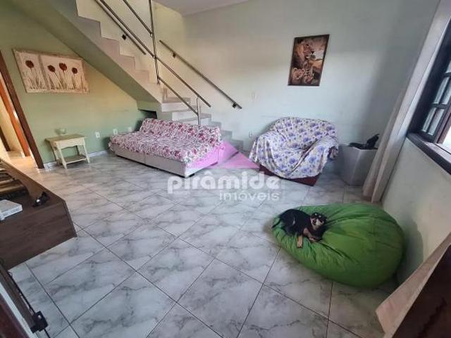 Casa à venda, 245m² por R$ 740.000,00 Jardim das Gaivotas, Caraguatatuba, SP