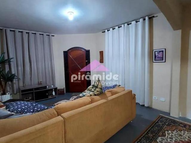 Casa à venda, 275 m² por R$ 915.000,00 Jardim Portugal São José dos Campos/SP