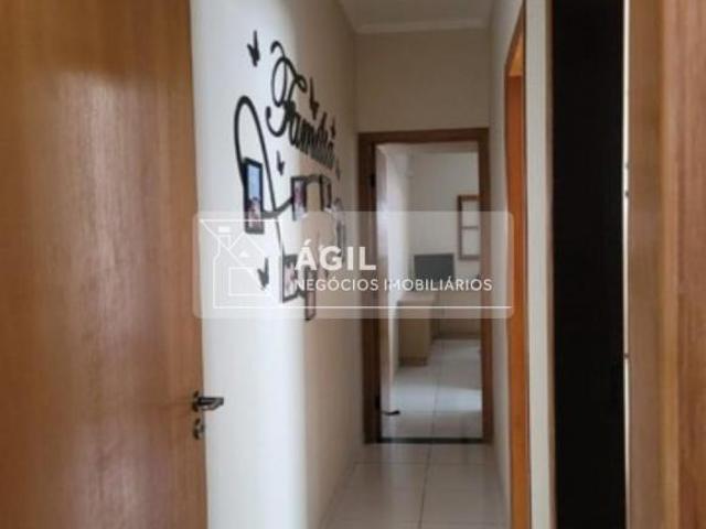 Casa a venda 2 Dormitórios/Suíte no Jardim da Industrias/ Excelente Localização