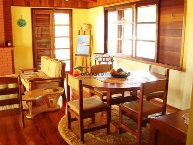 Casa à venda 2 Quartos, 1 Suite, 2 Vagas, 177M², Não informado, Cesário Lange SP