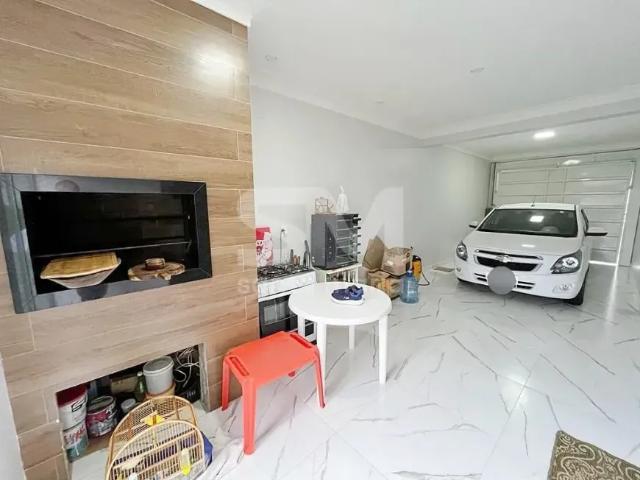 Casa à venda 2 Quartos, 1 Suite, 2 Vagas, 240M², Desbravador, Chapecó SC