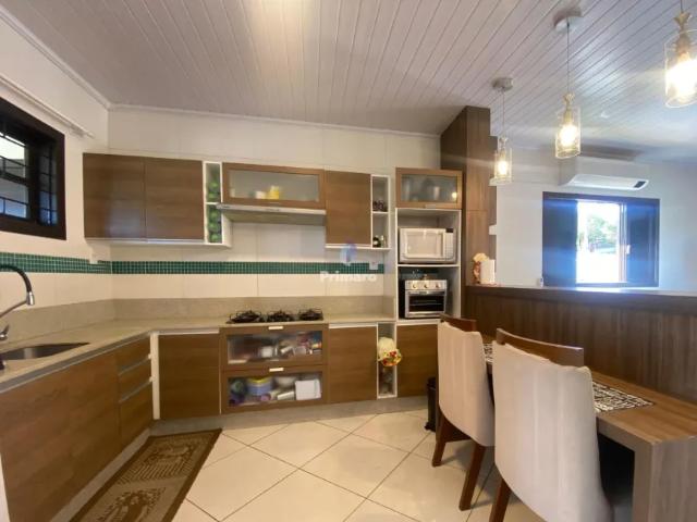 Casa a venda 2 quartos 1 vaga de garagem amplo terreno Santo Antonio