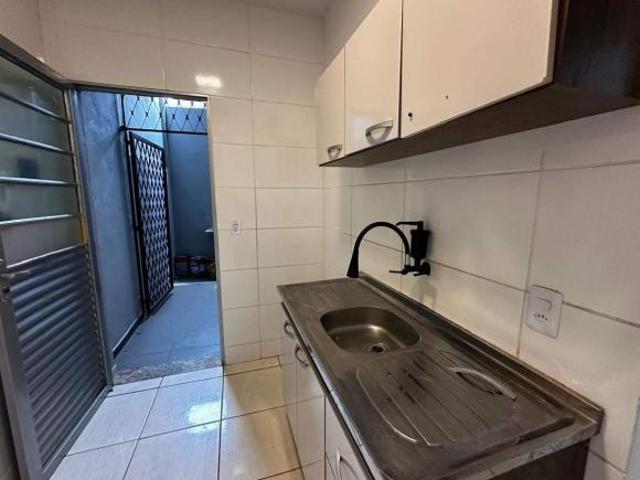 Casa à venda, 2 quartos, 1 vaga, Presidente Matozinhos/MG