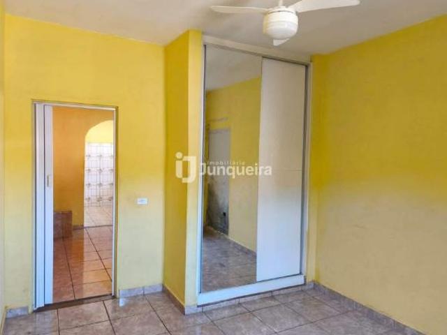 Casa à venda, 2 quartos, 4 vagas, Nucleo Hab. Lucia Taranto Marrano Rio das Pedras/SP