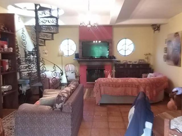 Casa à venda, 320 m² por R$ 980.000,00 Colinas de Caucaia Cotia/SP