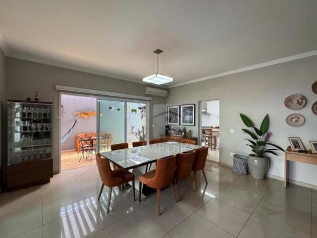 Casa com 3 dormitórios à venda, 400 m² por R$ 2.200.000,00 Condomínio Parque Residencial Primavera