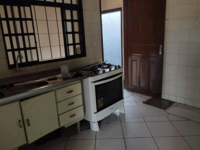 Casa à Venda