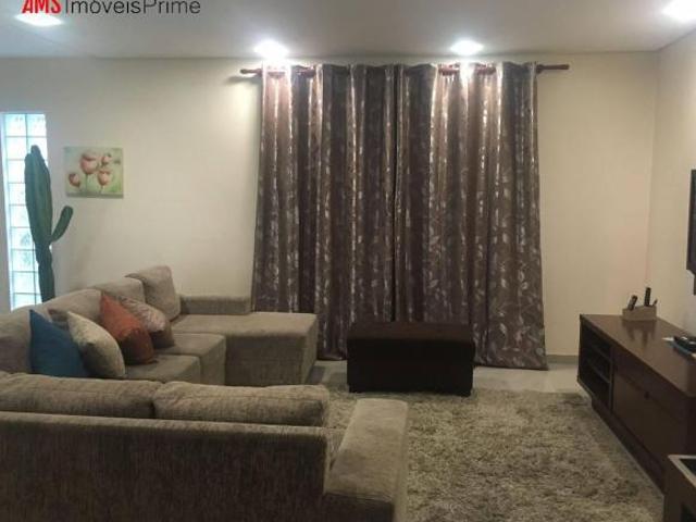 Casa à venda 4 dormitórios 1 suíte 4 vagas lazer piscina Pq. Monte Alegre