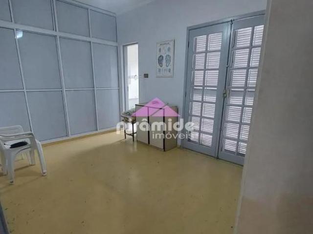 Casa à venda 4 dormitórios, 2 suítes Condomínio Sunset Garden, 223m², R$ 1.200.000,00 Villa Branca
