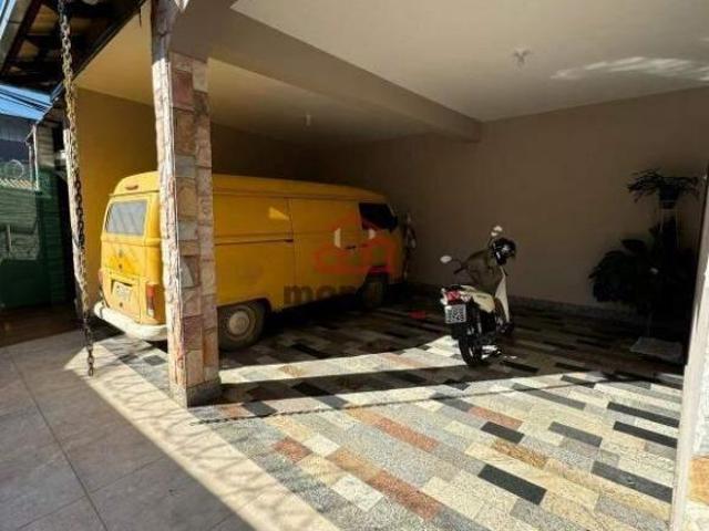 Casa à venda, 4 quartos, 1 suíte, 3 vagas, CENTRO ITAUNA/MG