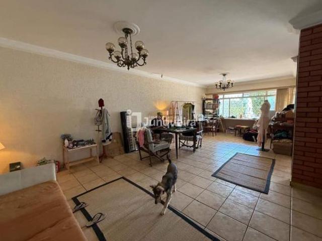 Casa à venda, 4 quartos, 1 suíte, 3 vagas, São Dimas Piracicaba/SP