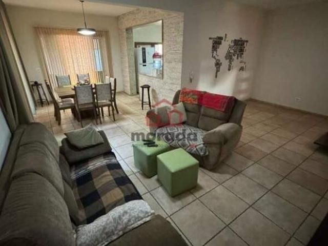 Casa à venda, 4 quartos, 1 suíte, 2 vagas, PARQUE JARDIM SANTANENSE ITAUNA/MG