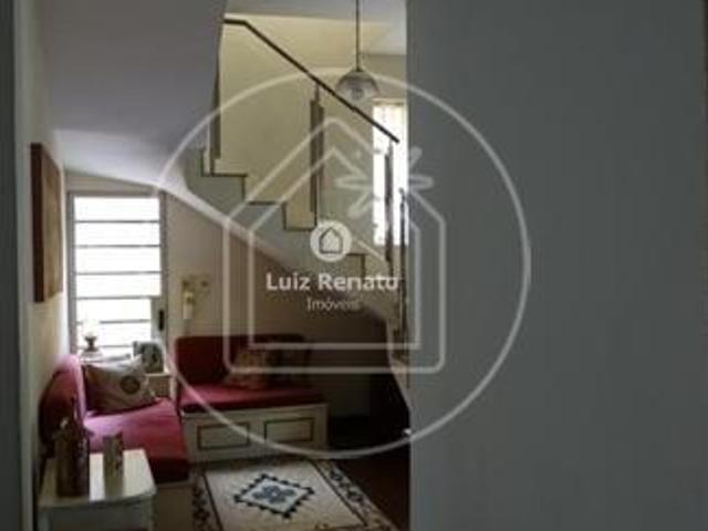 Casa à venda 4 quartos 2 suítes 2 vagas Serra