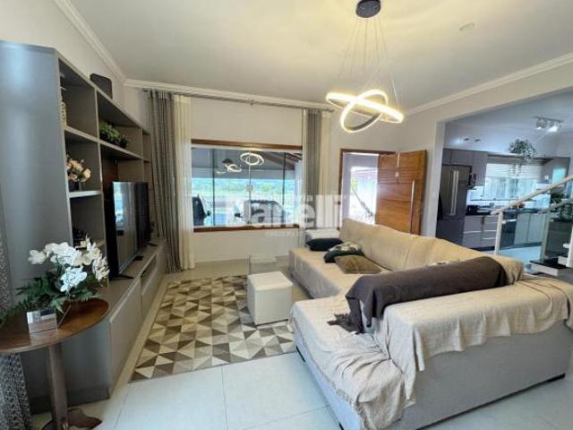 Casa à venda, 4 quartos, 3 suítes, 4 vagas, Loteamento Residencial Vargas Tremembé/SP