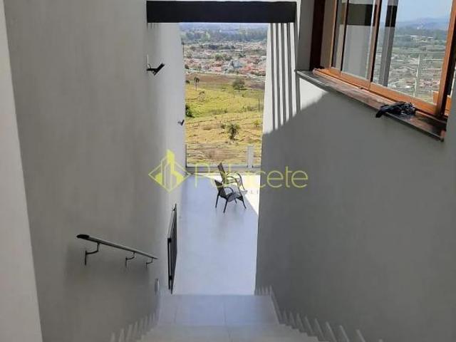Casa à venda 4 Quartos, 4 Suites, 2 Vagas, 300M², Village Mantiqueira, Guaratinguetá SP