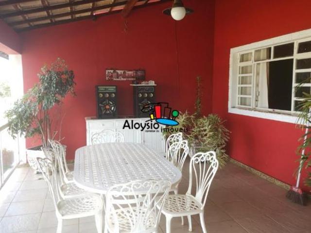 Casa à venda, 4 quartos, 5 vagas, Centro Jequitibá/MG
