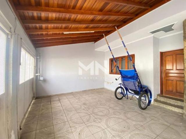 Casa à venda, 5 quartos, 4 suítes, 3 vagas, Parque Residencial Presidente Médici Itu/SP