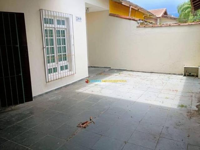 Casa com 3 dormitórios à venda, 73 m² por R$ 550.000,00 Centro Bertioga/SP