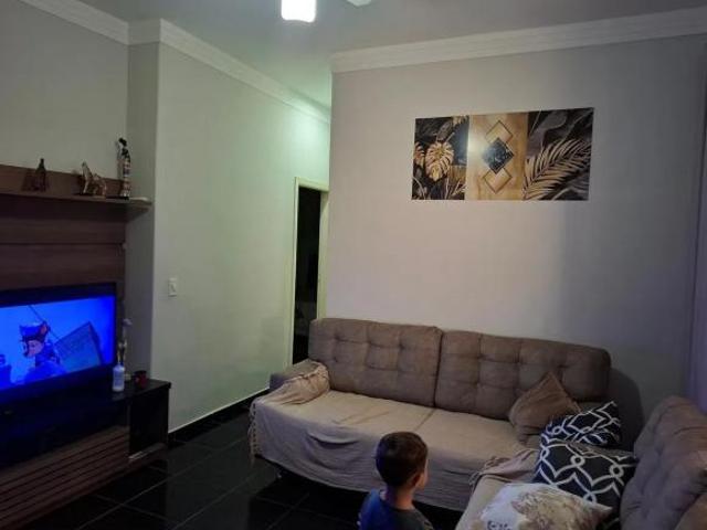 CASA A VENDA
