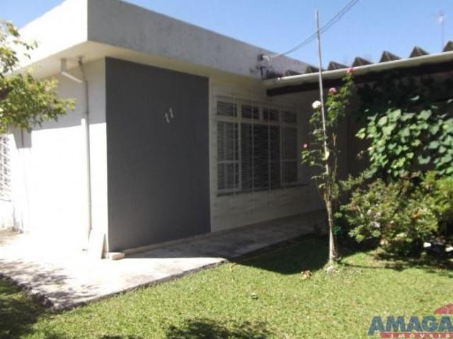 Casa à Venda