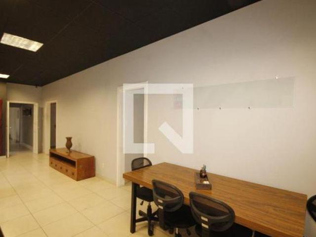 Casa à Venda Colégio Batista, 5 Quartos, 248 m² Belo Horizonte