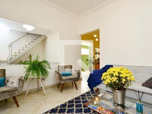 Casa à Venda Colégio Batista, 5 Quartos, 297 m² Belo Horizonte