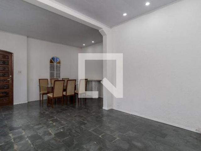 Casa à Venda Colônia, 4 Quartos, 300 m2