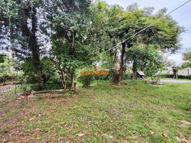 Casa à Venda com Amplo Terreno de Esquina Pontal do Paraná