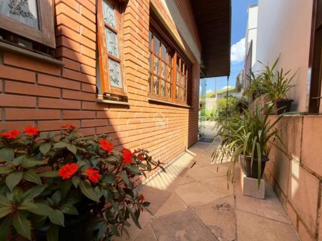 Casa a venda com espaço gourmet