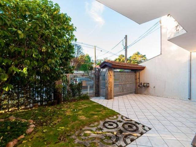 Casa à venda com 04 quartos no Pilarzinho ARYA1