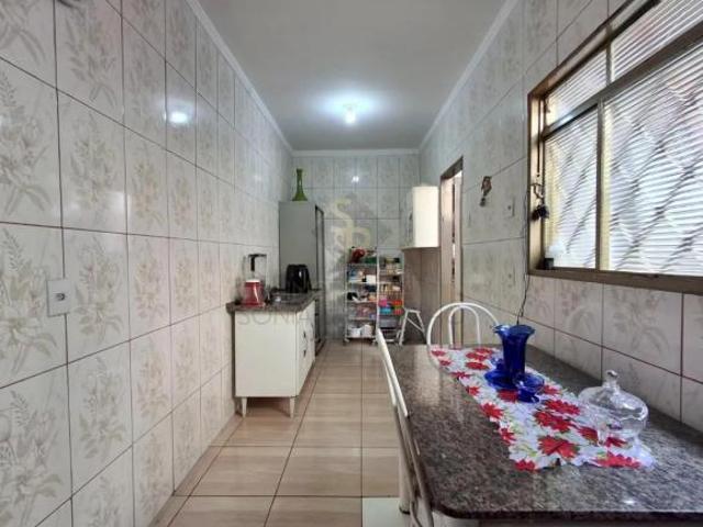 Casa à venda com 168,68 m² no bairro Jardim Joaquim Procópio de Araújo Ferraz