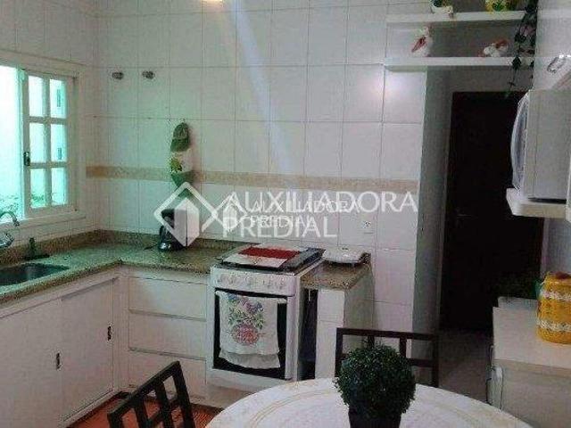 Casa à venda com 137 metros, 2 dormitórios, 1 suíte, 2 vagas Independência São Bernardo do Campo