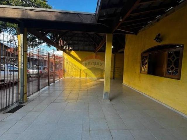 Casa à venda com 250 m² de terreno, Jardim Altos de Santana, São José dos Campos