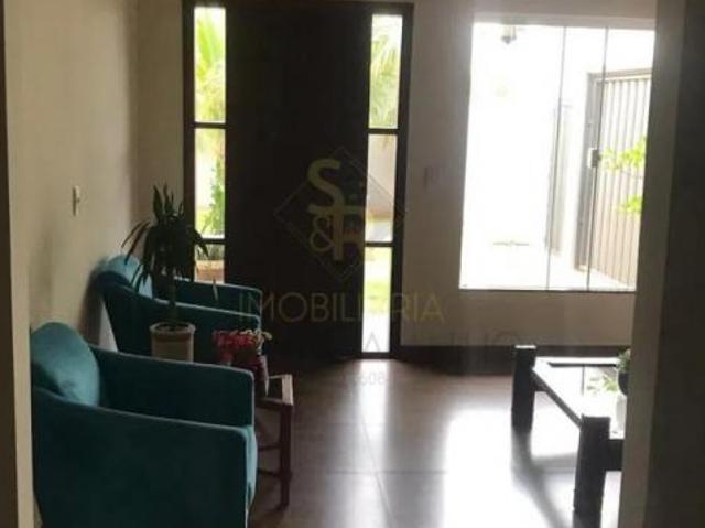 Casa à venda com 230,00m² de área construída e 02 suítes no bairro Jardim Bela Vista, em Ribeirão Pr