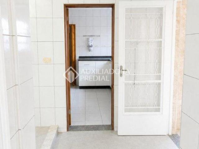 Casa à Venda com 2 Casas no Terreno Paulicéia | São Bernardo do Campo
